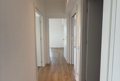 Apartament cu 4 camere decomandat în Poiana - 2