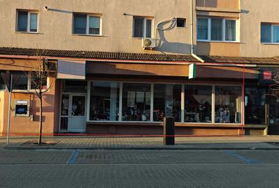 Spațiu comercial, de 145 mp, în Central - 2