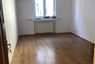 Apartament cu 3 camere decomandat în Romană - 5