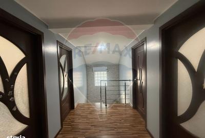 Casă cu 5 camere cu Teren 336 Mp în Șimnicu de Sus - 13