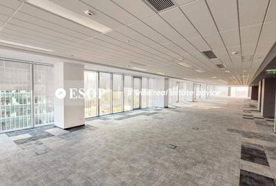 Spațiu comercial, de 500 mp, în Central - 7