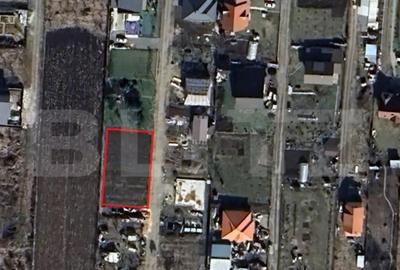 Teren de 600 mp, în Rădaia