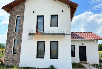 Casa ecologica de tip P+1 Cartierul Byzantium Village Vernesti | Comision 0