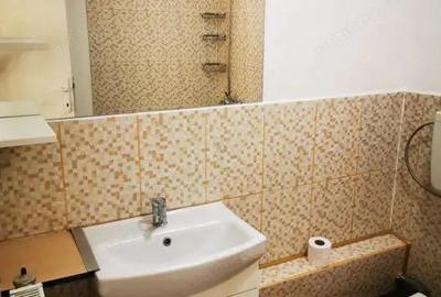 Inchiriere spa?iu, et.1, 300 mp, situat in Targu Jiu, Calea Bucure?ti - 5