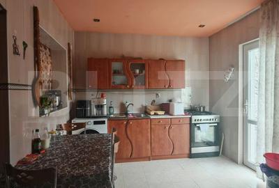 Casă cu 4 camere în Sâncraiu - 10