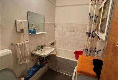 Vanzare Apartament 4 Camere Semidecomandat Piata Sudului-Tulnici - 8