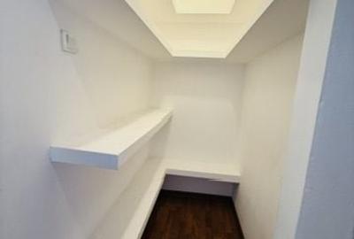 Apartament cu 3 camere semidecomandat, mobilat în Dacia - 12