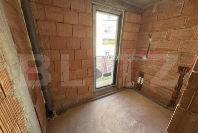 Apartament 3 camere , 101 mp , Scara interioara si Terasa , - 3