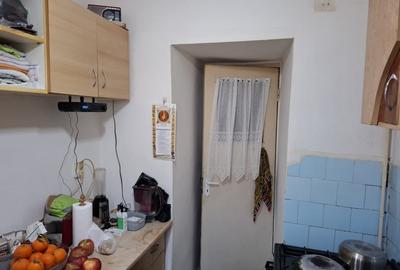 Apartament cu 3 camere semidecomandat în Dacia - 14