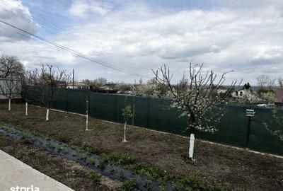 Casă cu 2 camere cu Teren 800 Mp în Mihai Eminescu - 1