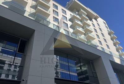 Apartament cu 3 camere semidecomandat în Barbu Văcărescu