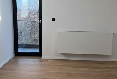 Casă cu 5 camere cu Canalizare în Central - 14