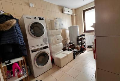 Casă individuală cu 6 camere cu Canalizare în Central - 14