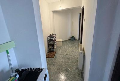 Apartament cu 2 camere decomandat în Central - 7