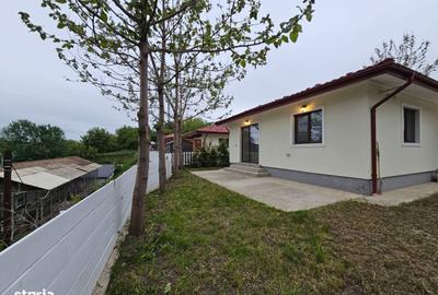 Casă cu 3 camere cu Teren 400 Mp în Rediu - 10