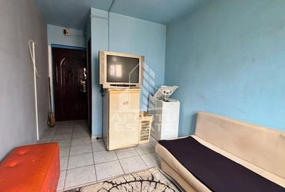 Garsonieră nedecomandată, mobilată în Girocului - 2