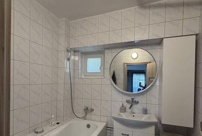 Apartament cu 2 camere decomandat în Central - 3