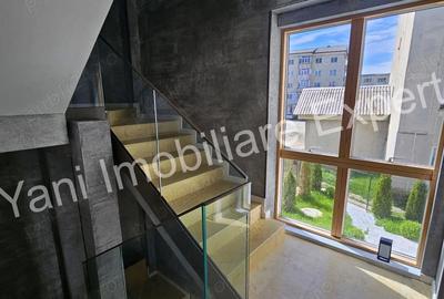 Spațiu comercial, de 100 mp, în Central - 10