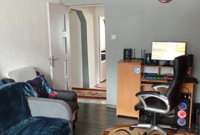 Vand apartament cu doua camere - 3