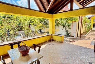 Casă cu 5 camere cu Canalizare în Calea Dumbrăvii