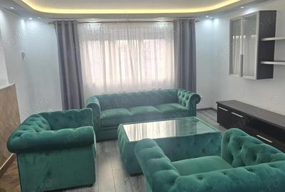 Inchiriez apartament cu 4 dormitoare, GARAJ in Vila, zona Liliacului, P+E+M, - 1