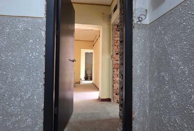 Apartament cu 3 camere decomandat în George Enescu - 5