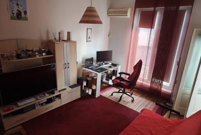 Apartament cu 2 camere semidecomandat în Baba Novac