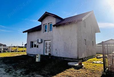 Casă cu Teren 552 Mp în Leș - 3