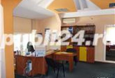 Spațiu comercial, de 1,500 mp, în Central - 10