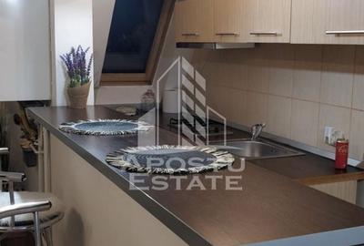 Apartament cu 2 camere semidecomandat, mobilat în Complex Studențesc - 4