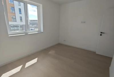 Apartament cu 3 camere decomandat în Central - 3