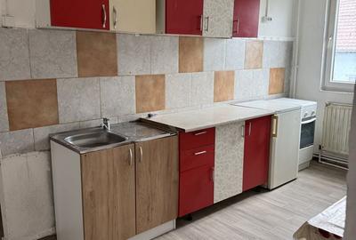 Apartament cu 2 camere semidecomandat în Central - 3