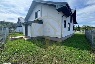 Casă cu 4 camere cu Teren 500 Mp în Ciofliceni - 4