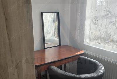 Apartament cu 2 camere decomandat în Lazaret - 6