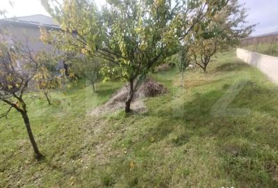 Teren de 728 mp, în Sigmir - 1