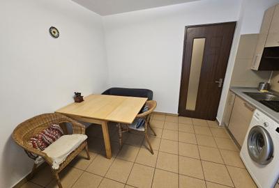 Apartament cu 2 camere decomandat, mobilat în Turda - 6