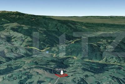 Teren de 9648 mp, în Central - 3