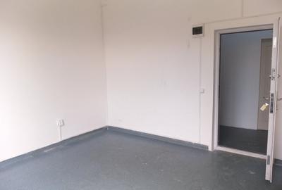 Birou, de 1,500 mp, în Central - 8