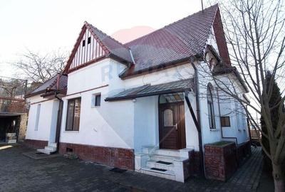 Casa / Vila cu 6 camere de vanzare in zona Centrala - 13