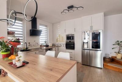 Apartament cu 4 camere decomandat, mobilat în Central - 2