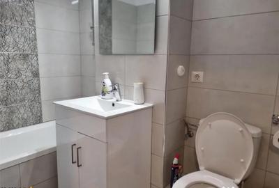 Apartament cu 2 camere decomandat în Energiei - 3