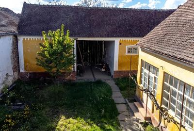 Vand casa in Chesin?, com. Zabrani, jud. Arad 2.376 mp teren - 2