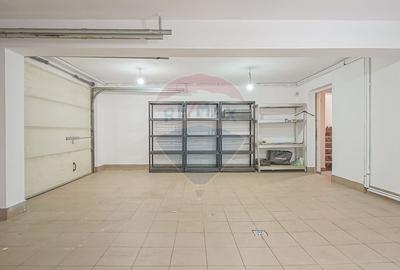 Casă cu 5 camere cu Teren 530 Mp în Central - 42