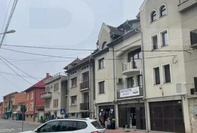 Casă cu 7 camere cu Teren 650 Mp în Central - 2