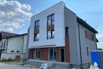 Vile premium cu design special si panouri fotovoltaice Vile premium cu design special si panouri fotovoltaice - 3