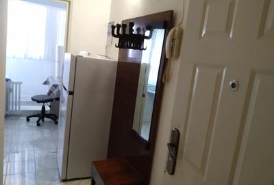 Inchiriez garsoniera dubla 47m zona Cina, mobilata ?i utilata - 2