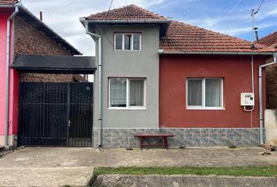 Casă cu 4 camere cu Teren 1800 Mp în Șuștiu - 5