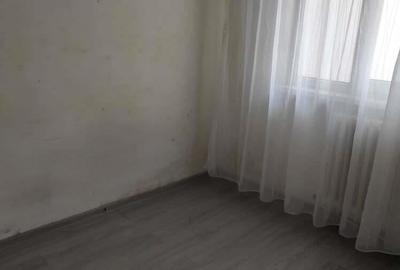 Apartament cu 3 camere în Dacia