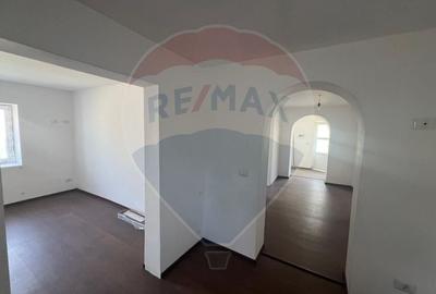 Casa 2 camere in zona Central - 5