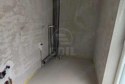 Casă cu 4 camere cu Teren 200 Mp în Central - 5